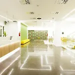 Victor Otel 4*