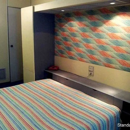 Hotel Victor 3*