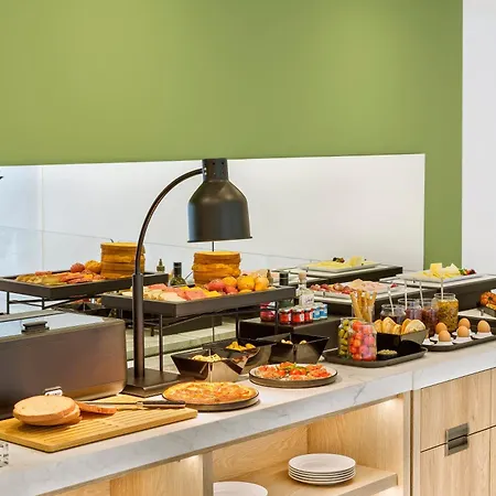Otel Victor 4*