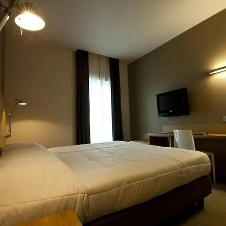 Hotel Victor