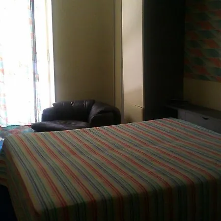 Hotel Victor 3*