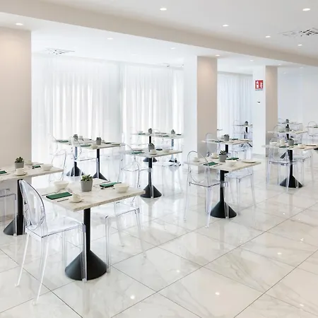 Victor Hotel 4*