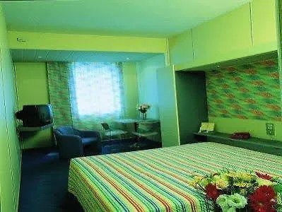 Otel Victor Bari